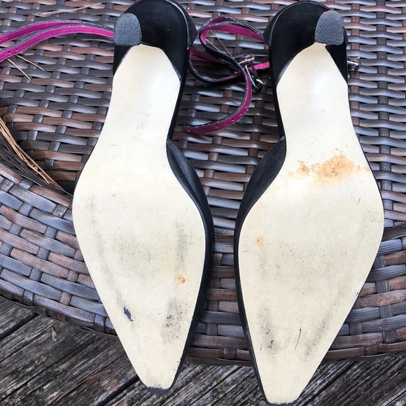 Black Issac Mizrahi heels 7.5 - Picture 3 of 5